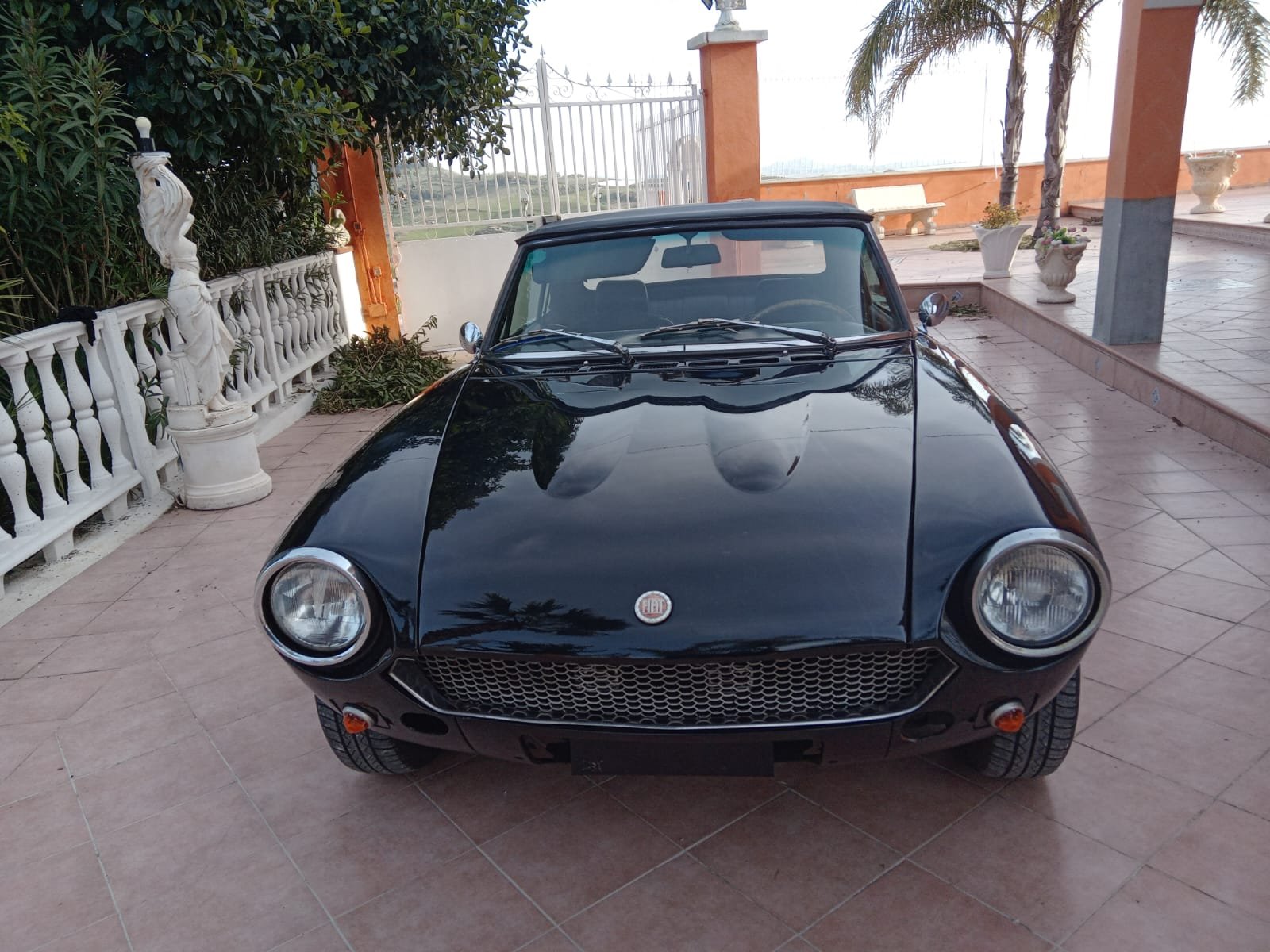 FIAT 124 SPYDER